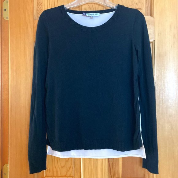 Jennifer Lopez Sweaters - Jennifer Lopez - J Lo - Two-Toned Black/Cream Lightweight Sweater - XS